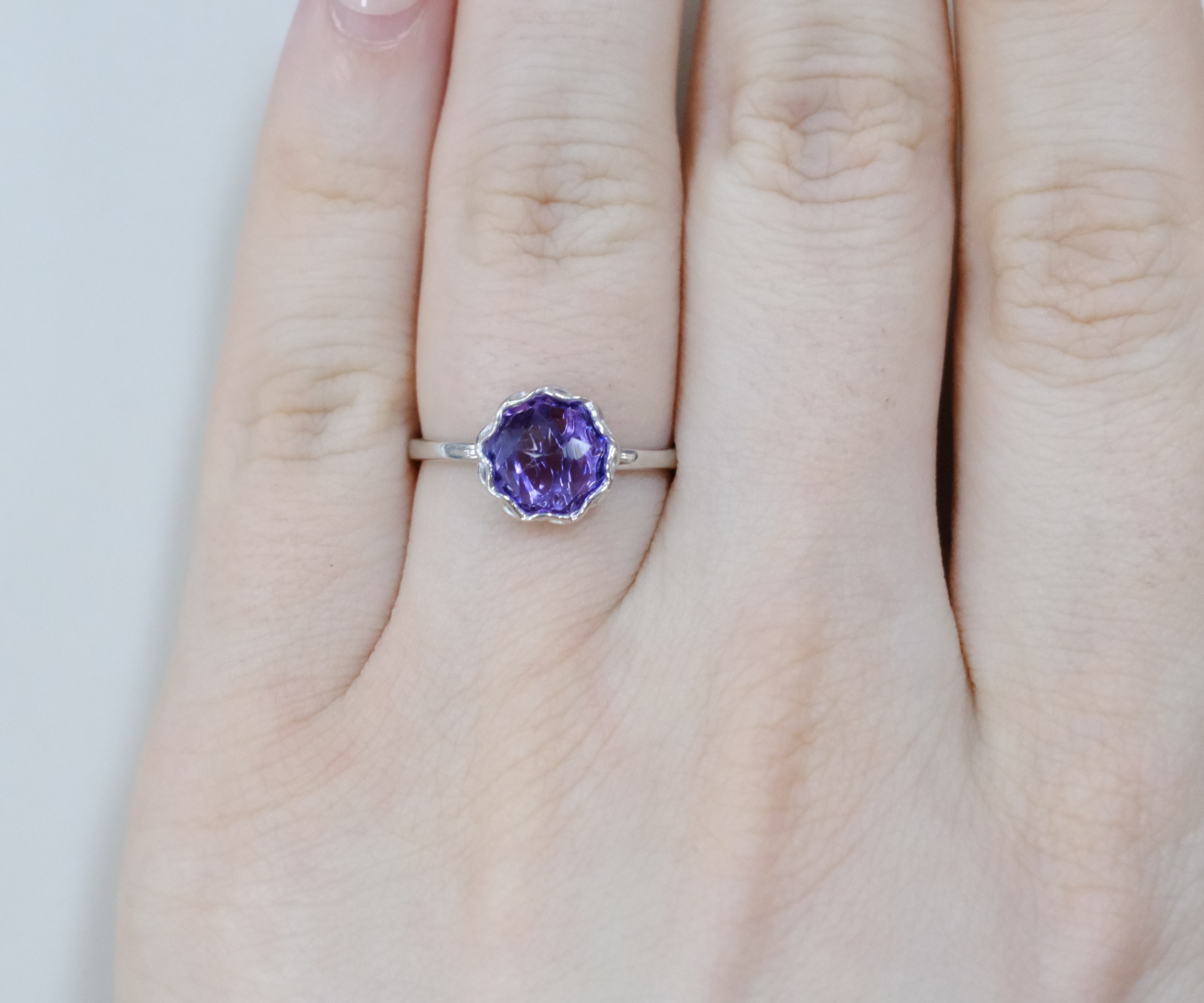 Серебряное кольцо с аметистом